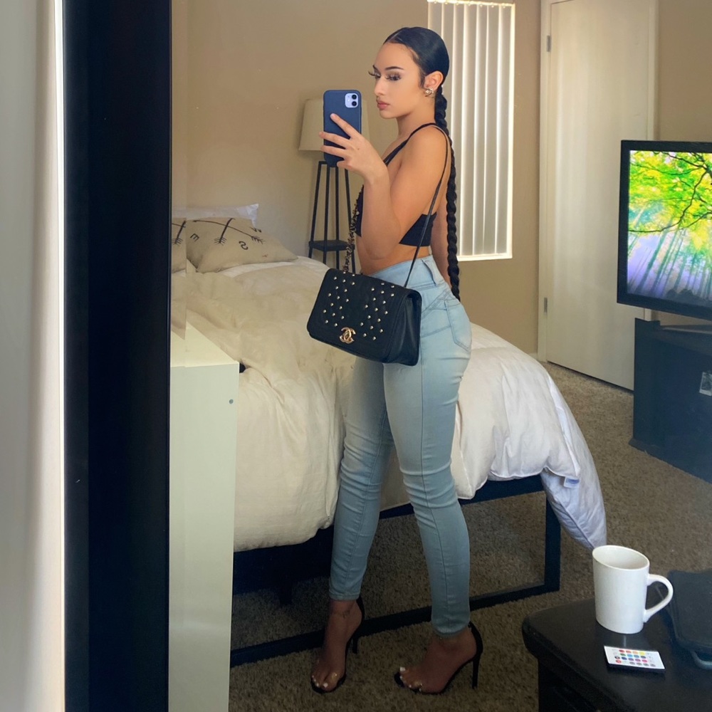 Meet your Posher, Kei